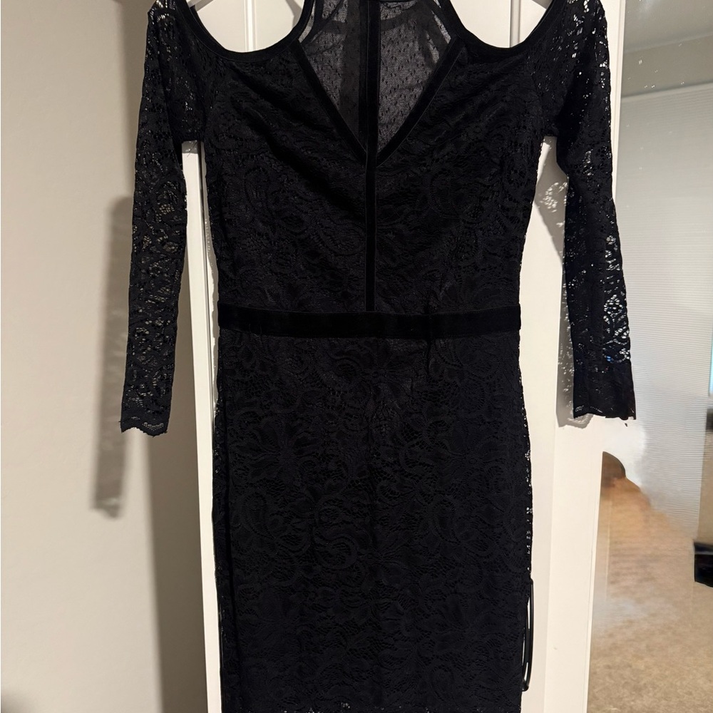 Express Black Lace Long Sleeve Dress